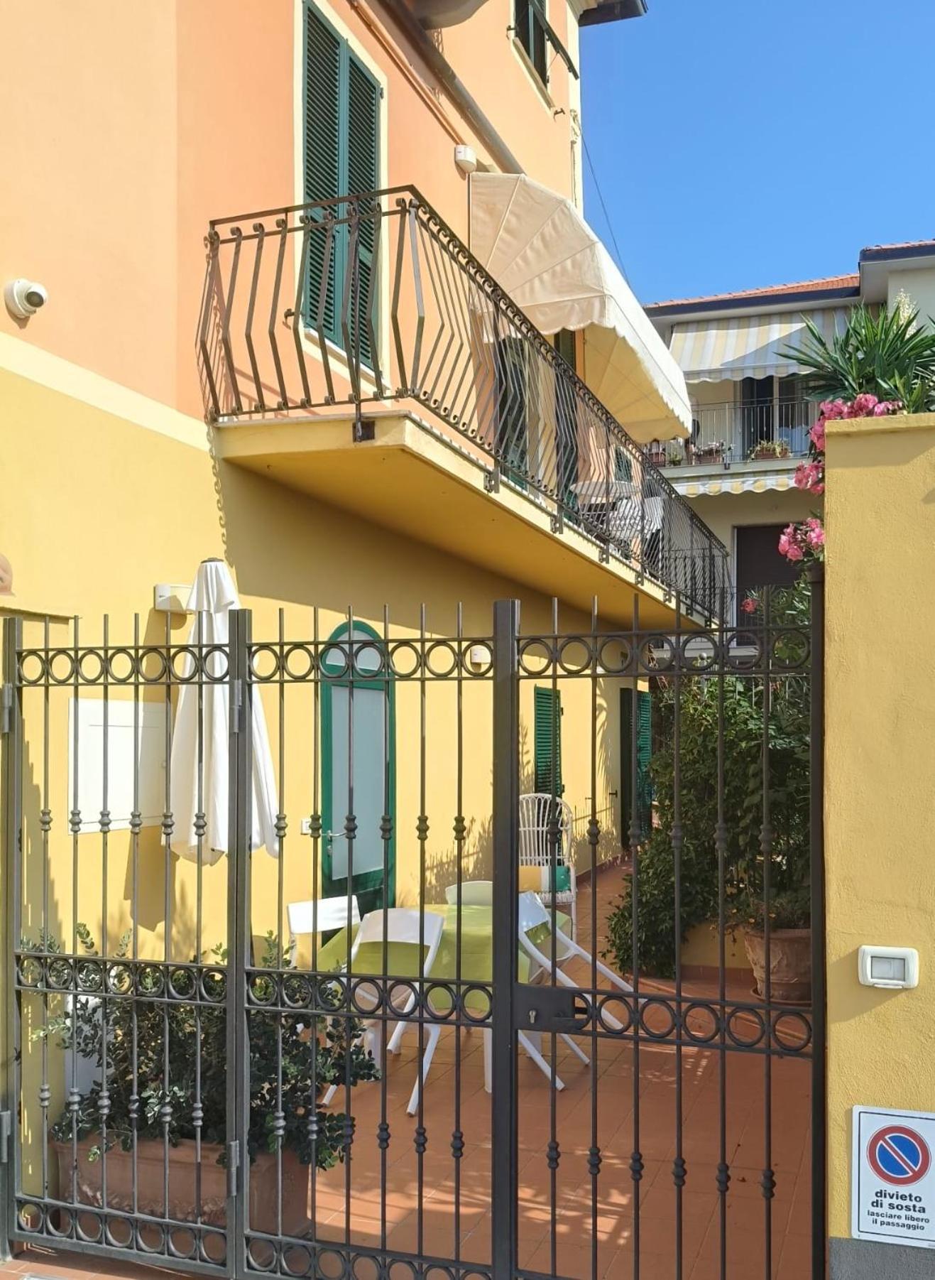 Bistrot del mare Santo Stefano al Mare Exterior foto